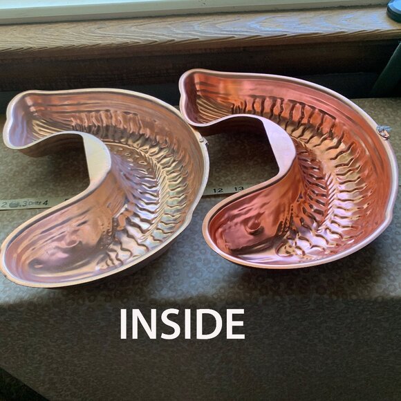 LOT of 7 Copper Colored Tin Molds – Display or Kitchen - Picture 15 of 15